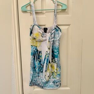 Vanity Blue and White Patterned Top